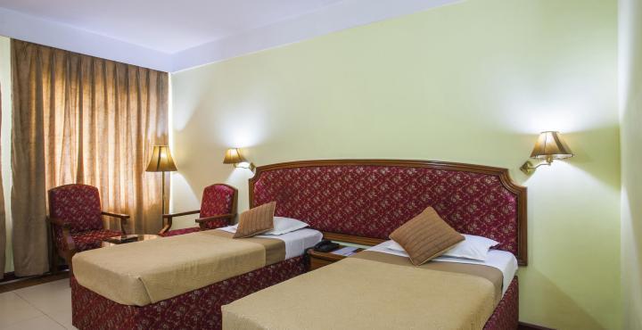 Hotel Kalinga Ashok Μπουμπάνεσβαρ Εξωτερικό φωτογραφία
